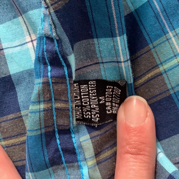 Excellent, like new condition Men’s “191” brand short sleeve button down - Picture 3 of 4